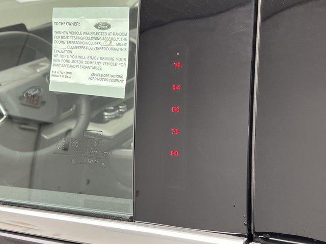 new 2025 Ford Expedition Max car, priced at $73,654