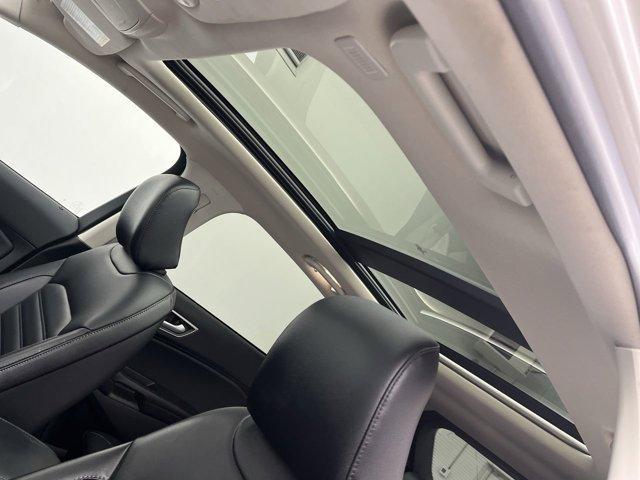 used 2024 Ford Edge car, priced at $28,990