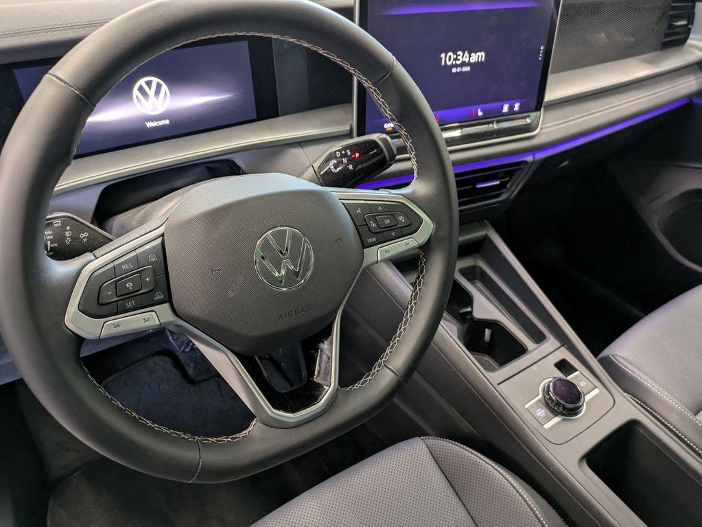 used 2025 Volkswagen Tiguan car, priced at $29,597