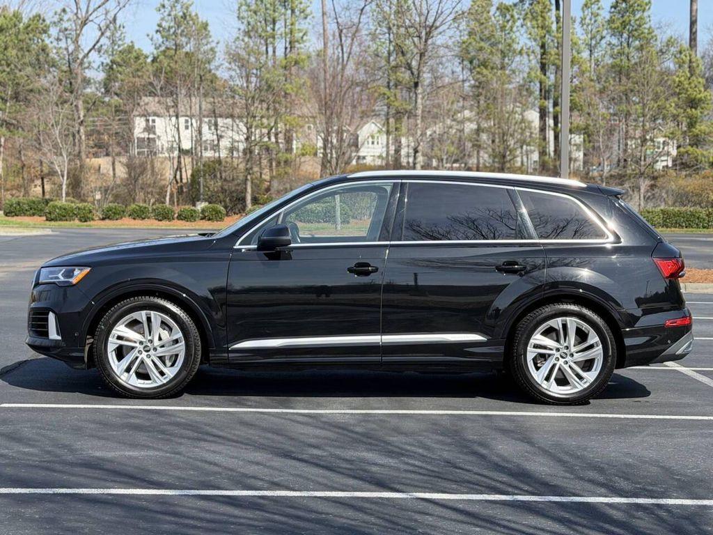 used 2023 Audi Q7 car, priced at $30,500