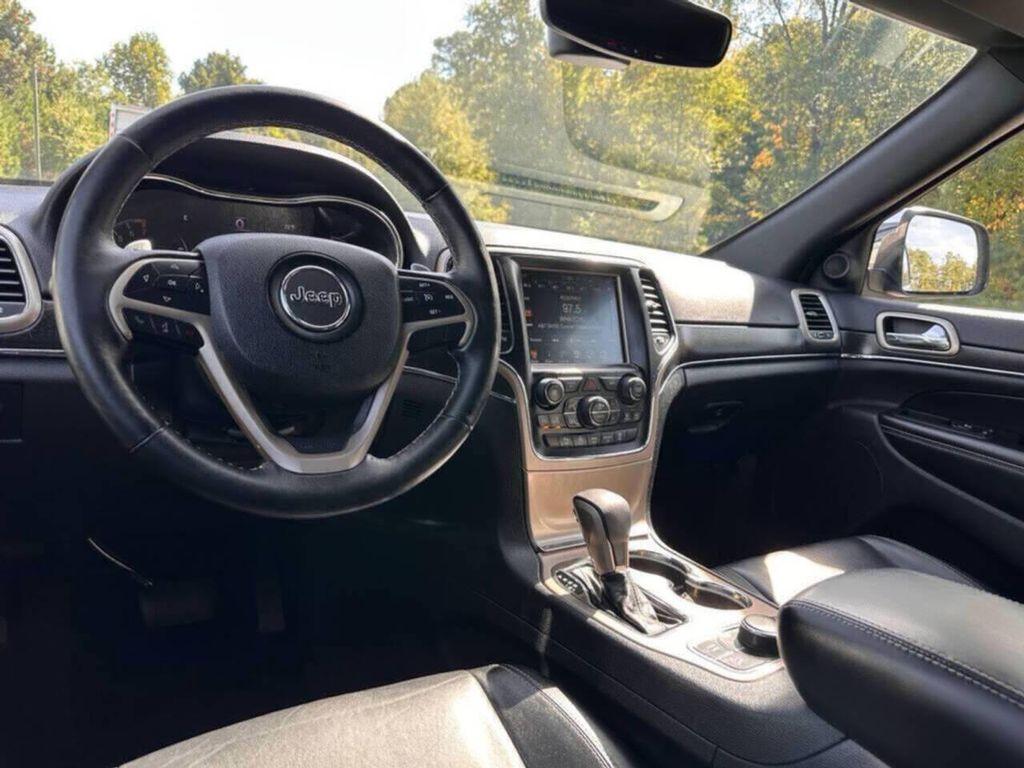 used 2017 Jeep Grand Cherokee car, priced at $12,900
