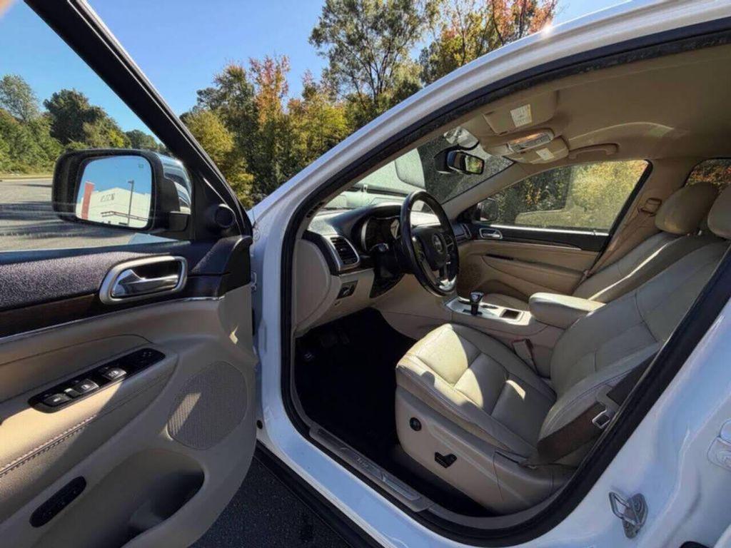 used 2015 Jeep Grand Cherokee car, priced at $10,800
