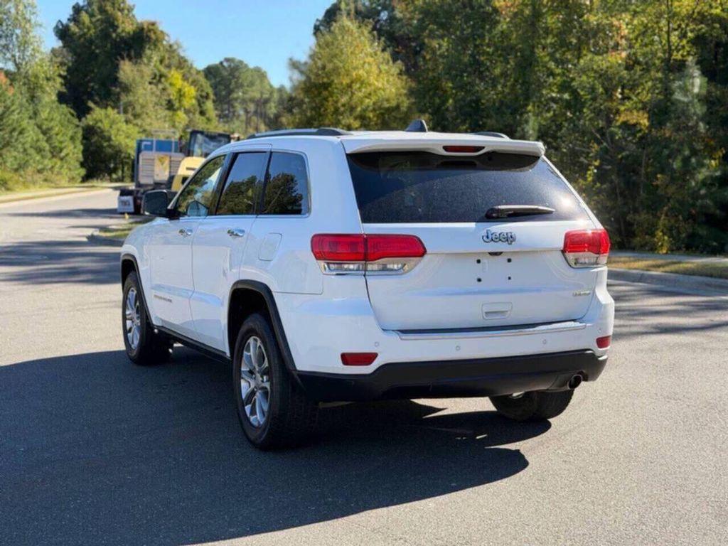 used 2015 Jeep Grand Cherokee car, priced at $10,800