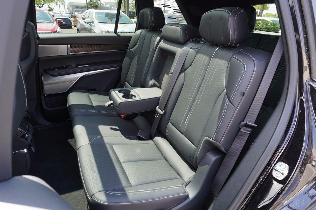 new 2026 Cadillac VISTIQ car, priced at $79,415