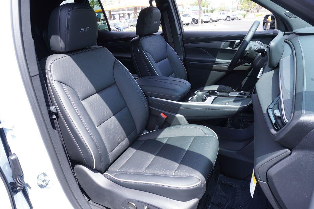new 2026 Buick Enclave car, priced at $51,455