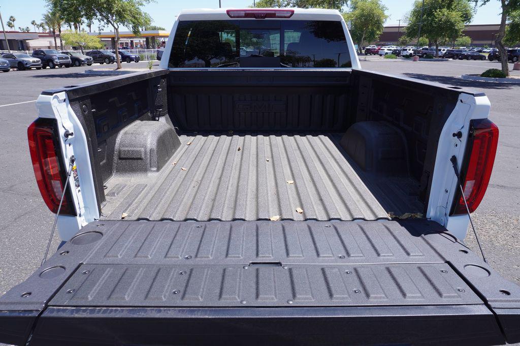 new 2026 GMC Sierra 1500 car, priced at $75,040