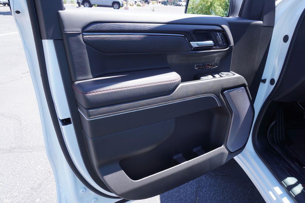 new 2026 GMC Sierra 1500 car, priced at $75,040