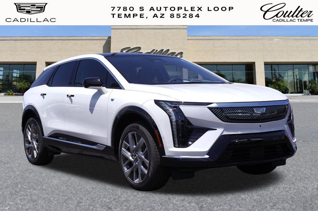 new 2025 Cadillac OPTIQ car, priced at $55,615