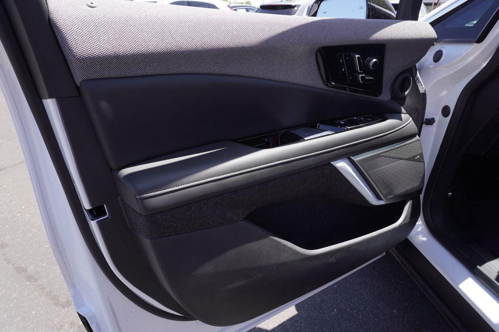 new 2025 Cadillac OPTIQ car, priced at $55,615