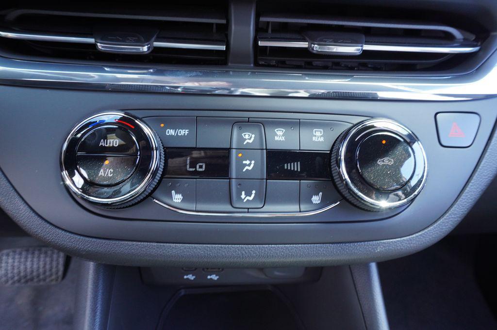 new 2026 Buick Envista car, priced at $26,383