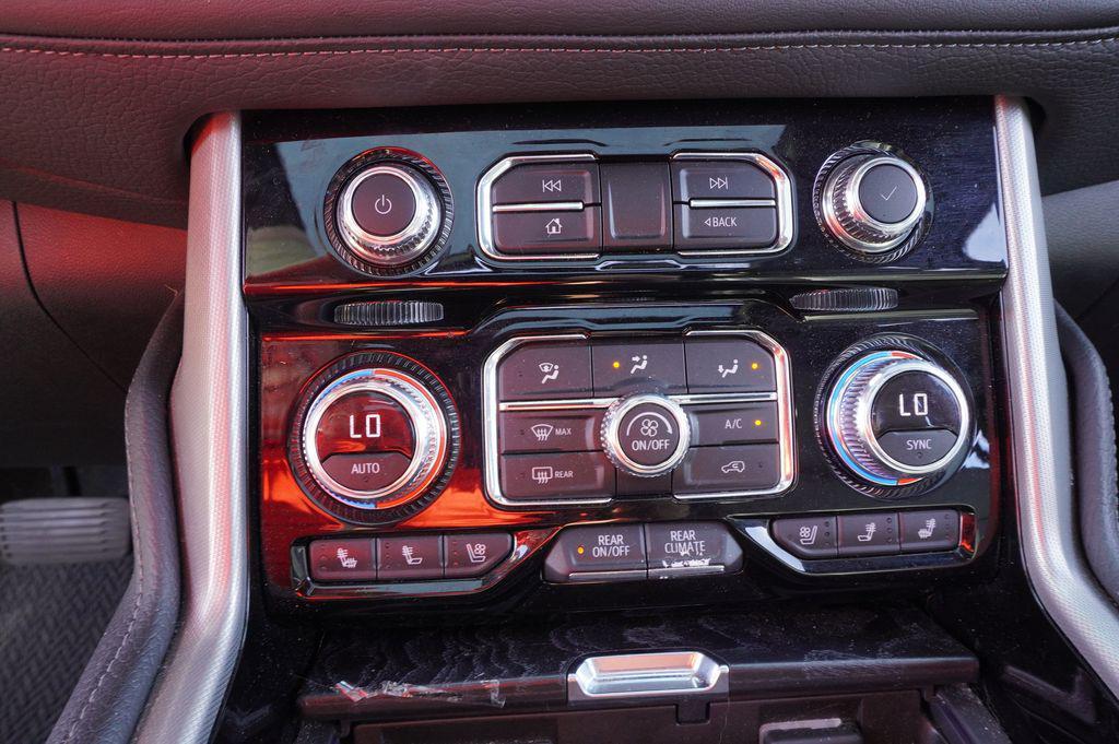 used 2021 GMC Yukon car, priced at $49,468