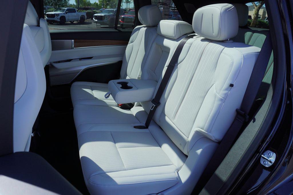 new 2026 Cadillac VISTIQ car, priced at $79,715