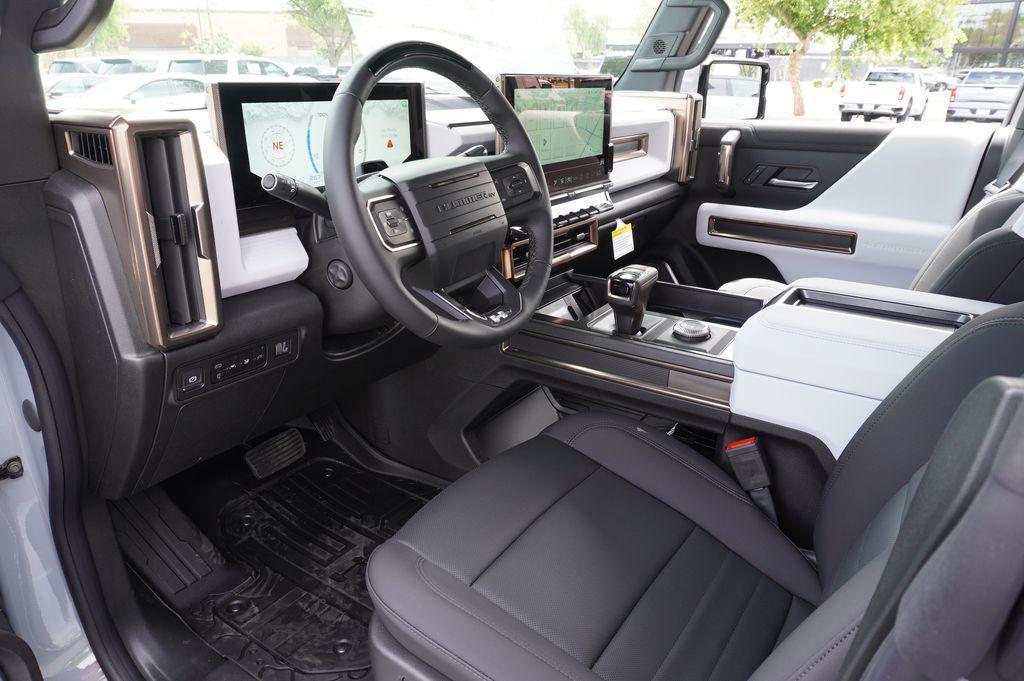 new 2025 GMC HUMMER EV SUV car, priced at $90,020