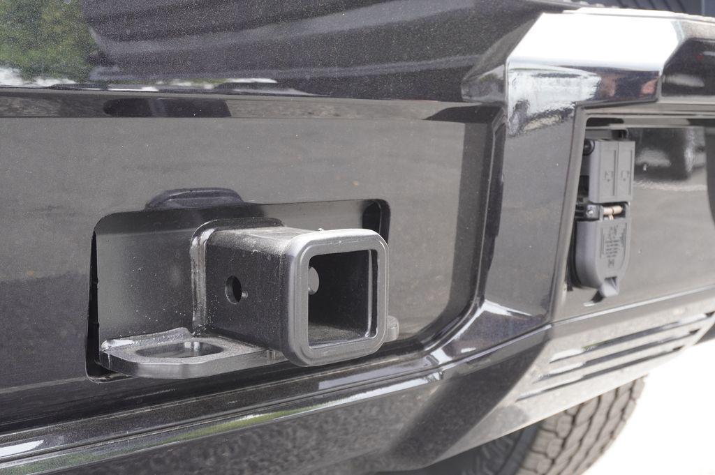 new 2025 GMC HUMMER EV SUV car, priced at $90,020