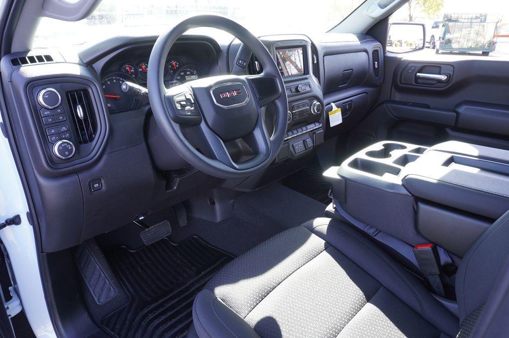new 2026 GMC Sierra 1500 car, priced at $44,829