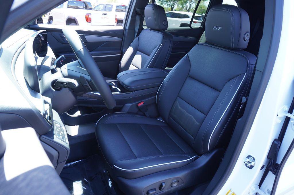 new 2026 Buick Enclave car, priced at $56,179