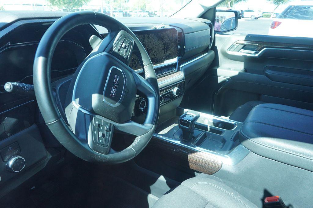 used 2023 GMC Sierra 1500 car, priced at $45,878