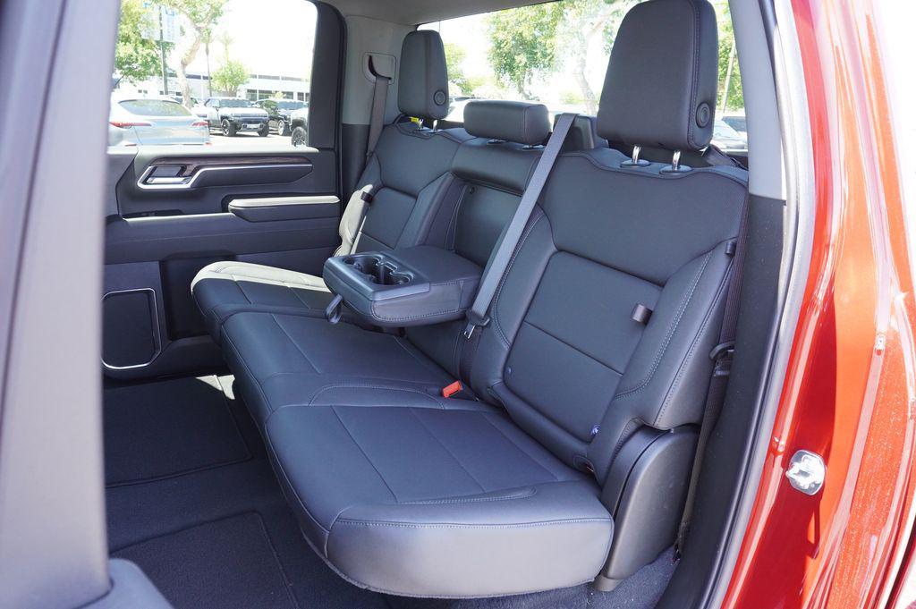 new 2025 GMC Sierra 2500 car, priced at $72,670