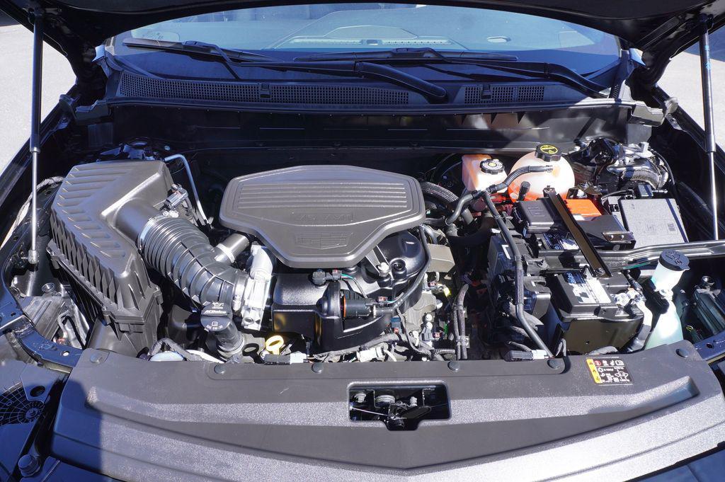 used 2024 Cadillac XT6 car, priced at $38,335