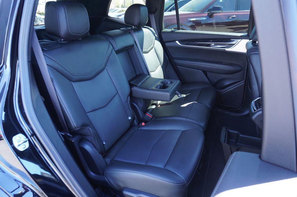 used 2024 Cadillac XT6 car, priced at $38,335