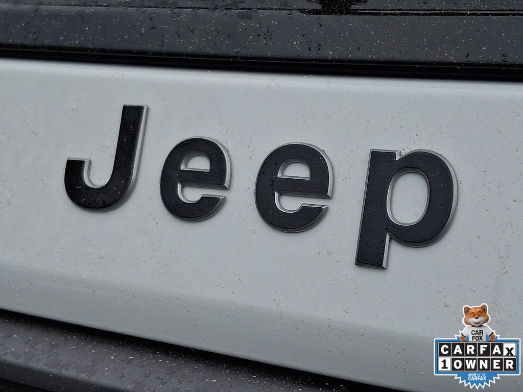 new 2026 Jeep Grand Wagoneer L car, priced at $78,576