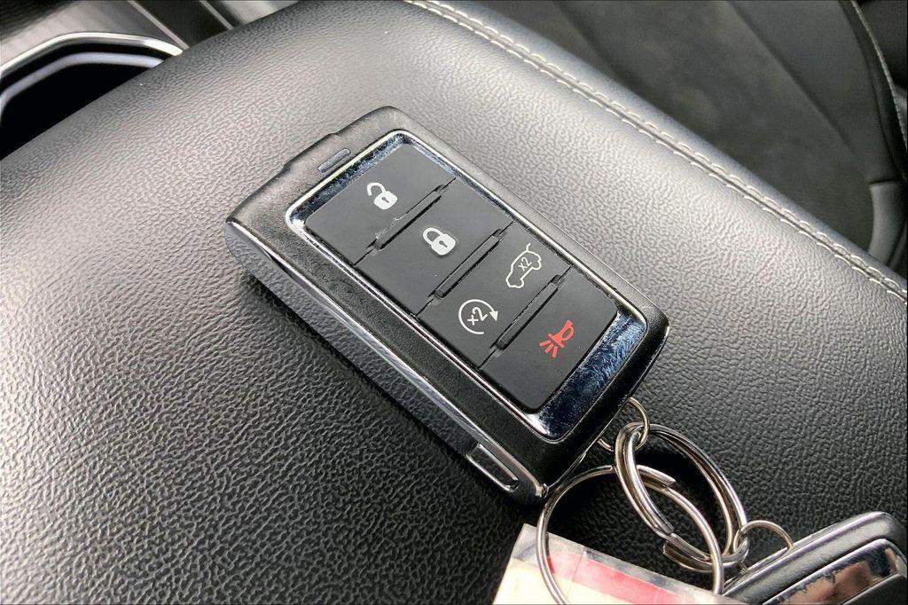 used 2024 Jeep Grand Cherokee car, priced at $33,490