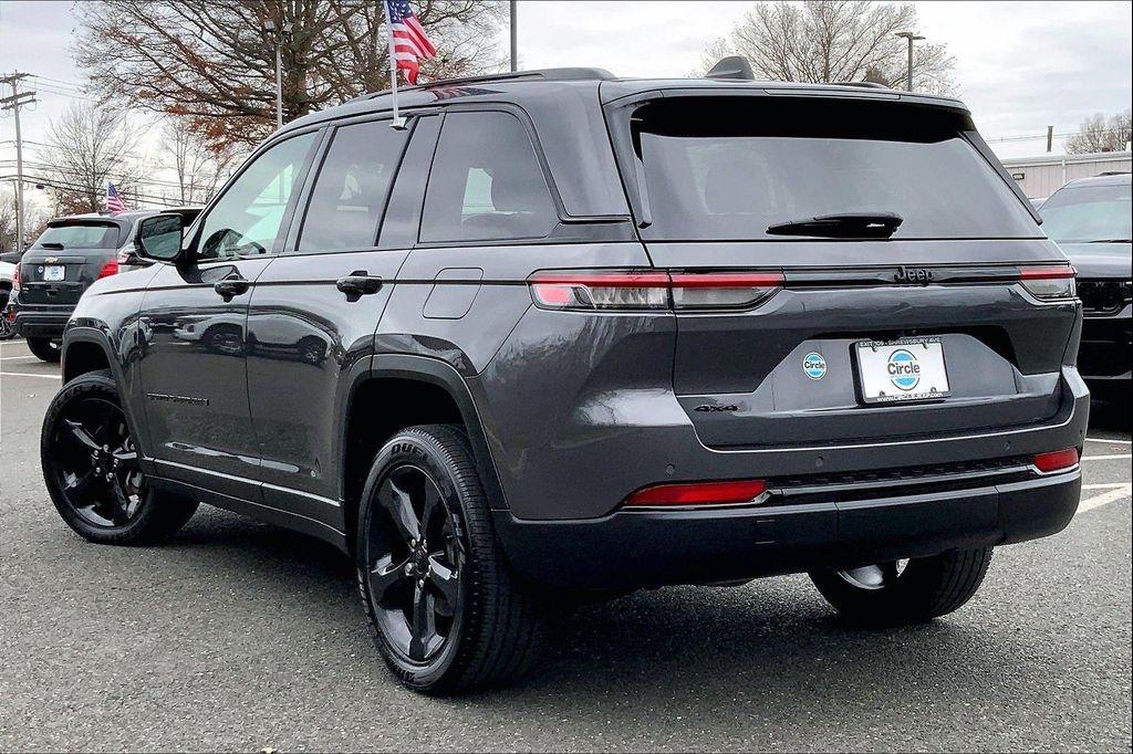 used 2024 Jeep Grand Cherokee car, priced at $33,490