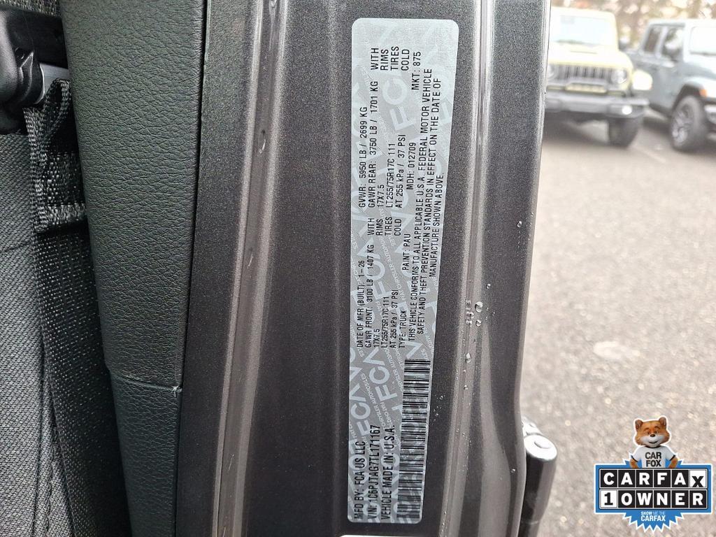 new 2026 Jeep Gladiator car, priced at $50,442