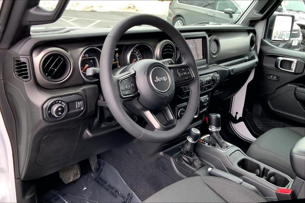 used 2023 Jeep Gladiator car, priced at $34,990