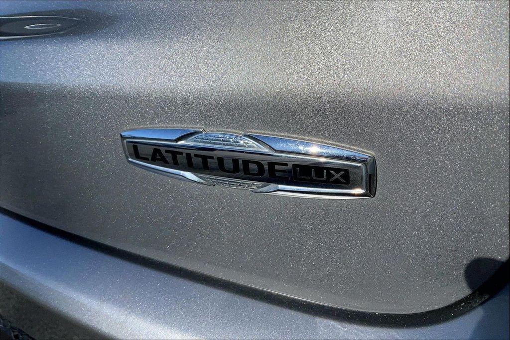 used 2022 Jeep Compass car, priced at $21,990