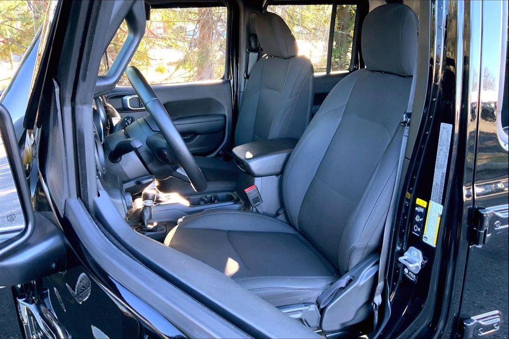 used 2023 Jeep Gladiator car, priced at $31,689