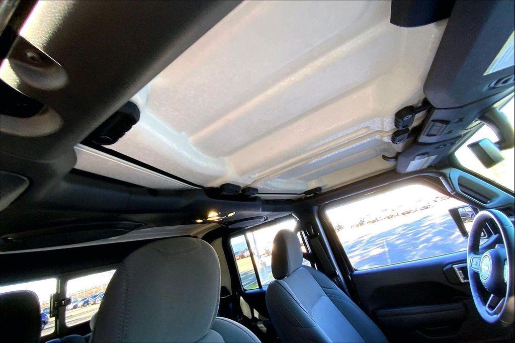 used 2023 Jeep Gladiator car, priced at $31,689