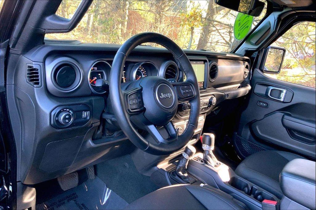 used 2023 Jeep Gladiator car, priced at $31,689