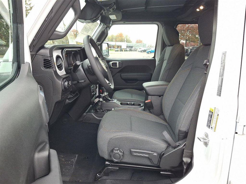 new 2026 Jeep Wrangler car, priced at $43,088