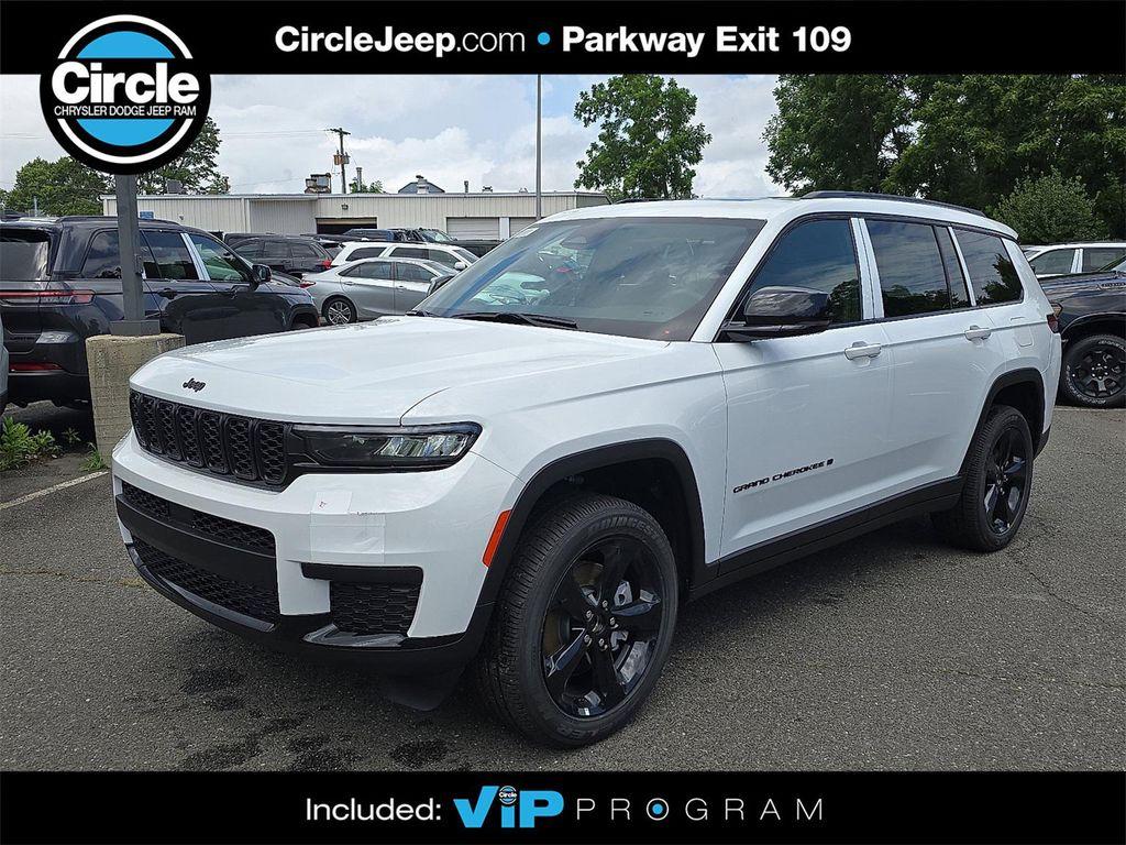 new 2025 Jeep Grand Cherokee L car, priced at $43,198