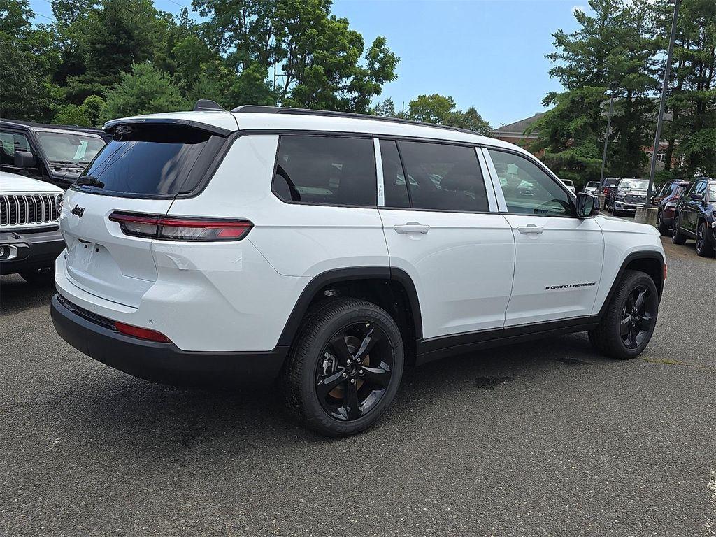 new 2025 Jeep Grand Cherokee L car, priced at $43,198