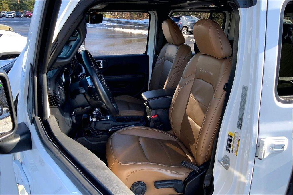 used 2021 Jeep Wrangler Unlimited car, priced at $25,490