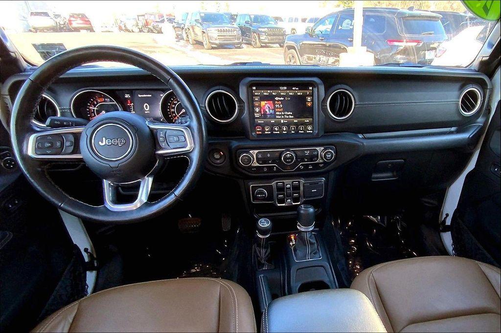used 2021 Jeep Wrangler Unlimited car, priced at $25,490