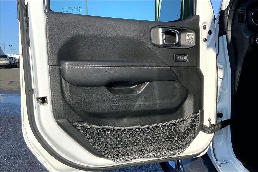 used 2021 Jeep Wrangler Unlimited car, priced at $25,490