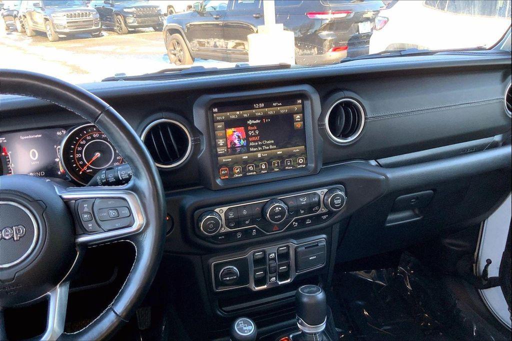 used 2021 Jeep Wrangler Unlimited car, priced at $25,490