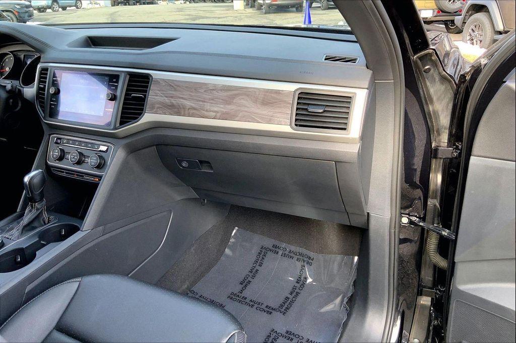 used 2021 Volkswagen Atlas Cross Sport car, priced at $21,990