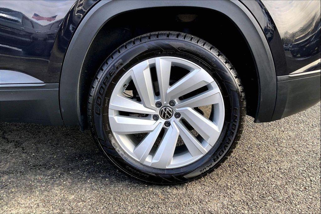 used 2021 Volkswagen Atlas Cross Sport car, priced at $21,990