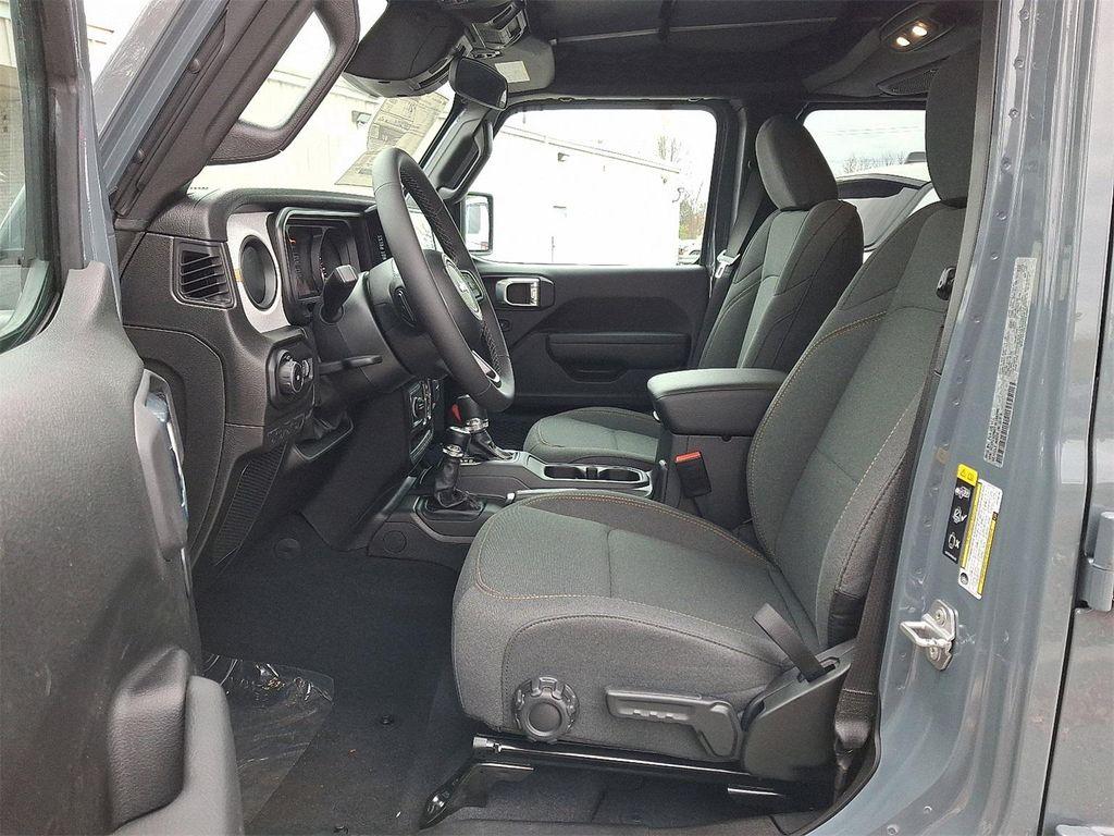 new 2026 Jeep Wrangler car, priced at $43,654