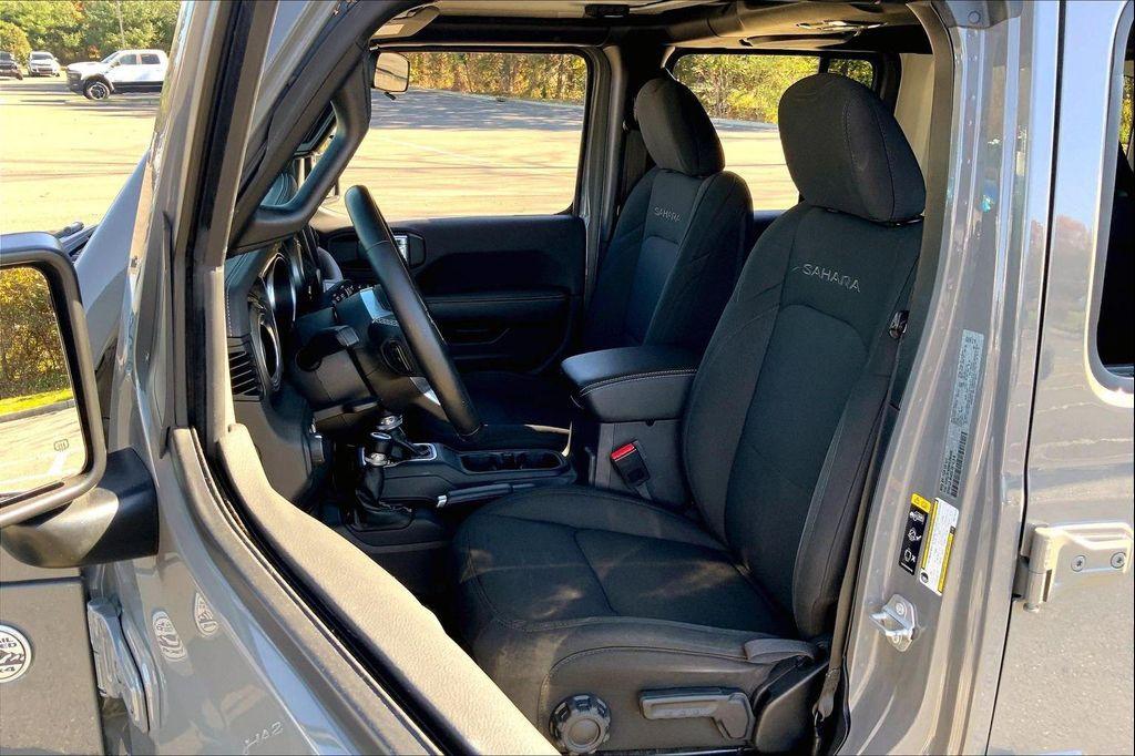 used 2021 Jeep Wrangler Unlimited car, priced at $28,498