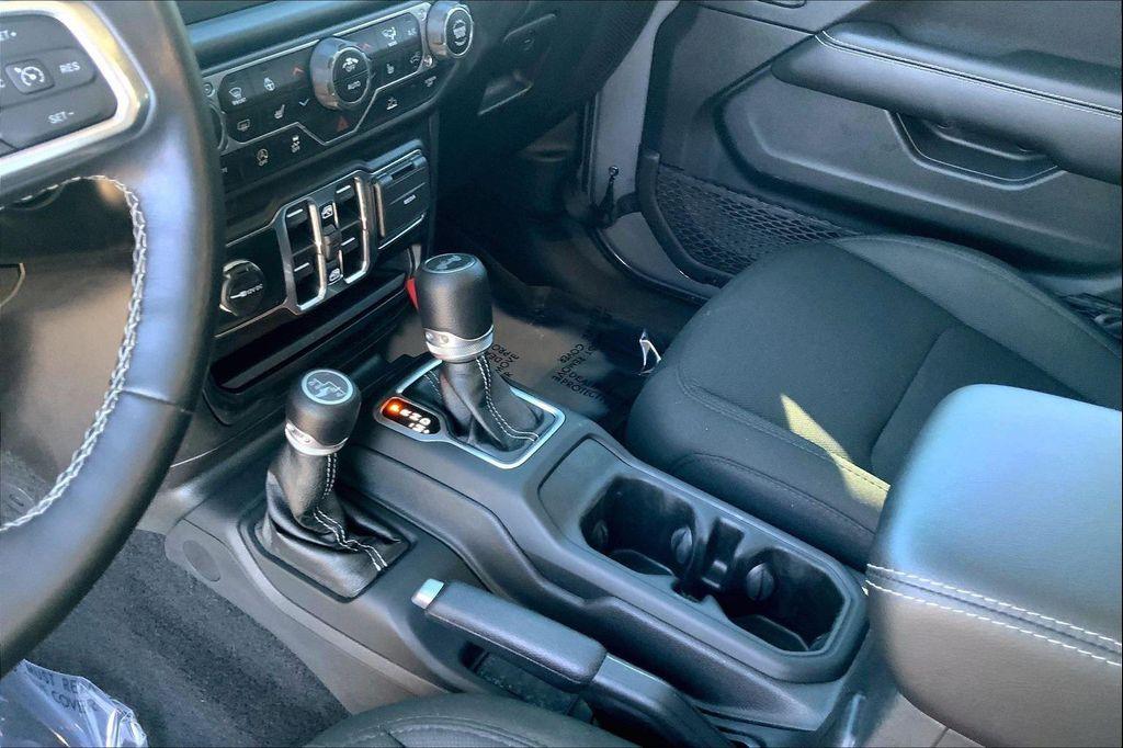 used 2021 Jeep Wrangler Unlimited car, priced at $28,498