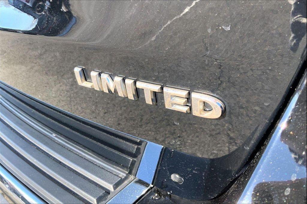 used 2019 Jeep Grand Cherokee car, priced at $20,500