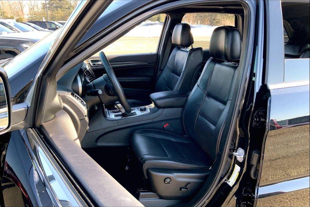used 2019 Jeep Grand Cherokee car, priced at $20,500