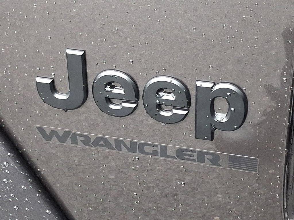 new 2026 Jeep Wrangler car, priced at $53,077