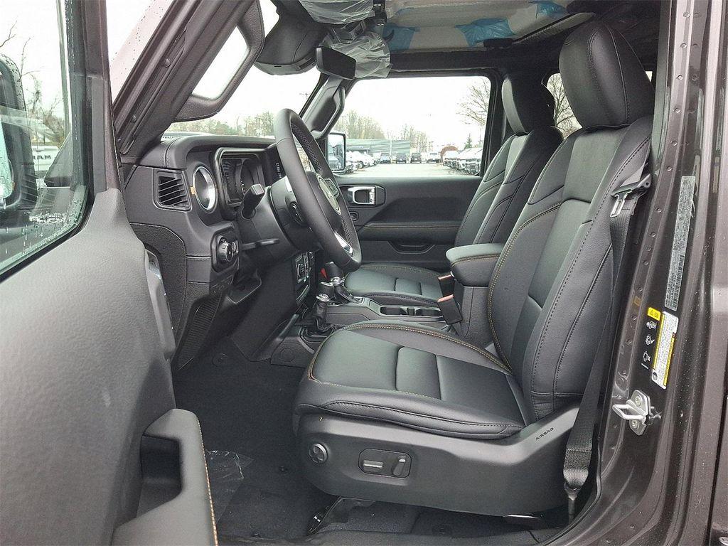 new 2026 Jeep Wrangler car, priced at $53,077
