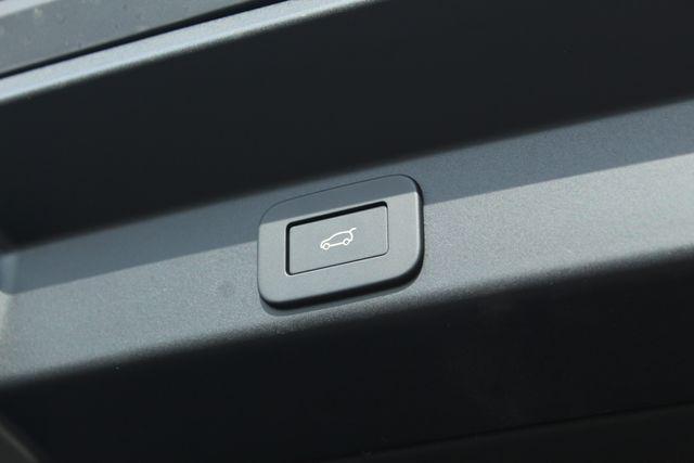 new 2026 Land Rover Range Rover Sport car, priced at $99,634